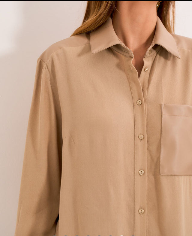 Camisa Recorte Bege